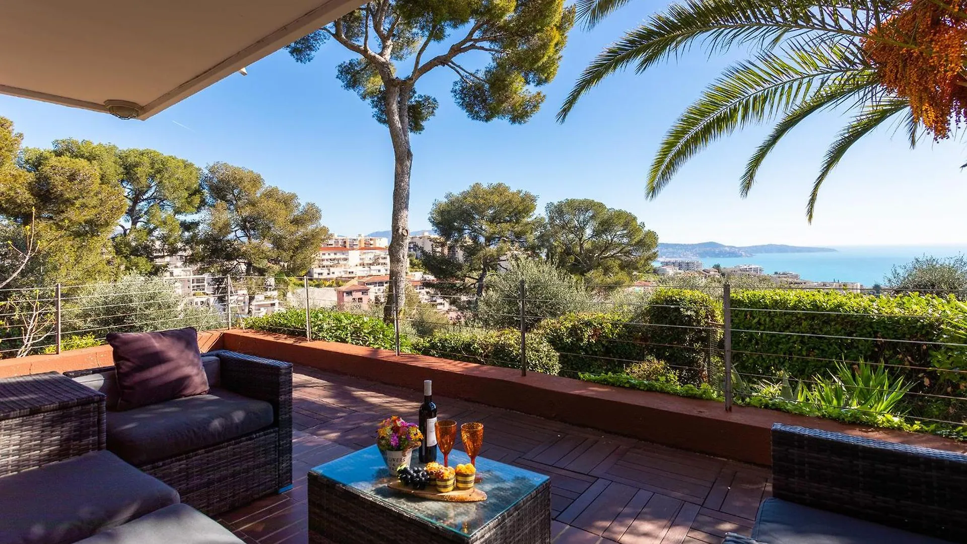 Belles Terres 2 Ap4392 By Riviera Holiday Homes location